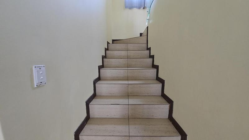 3 Bedroom Property for Sale in Gateway Manor North West